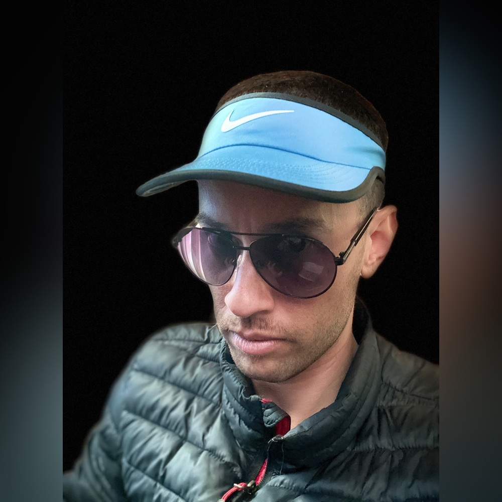 Light blue Nike visor